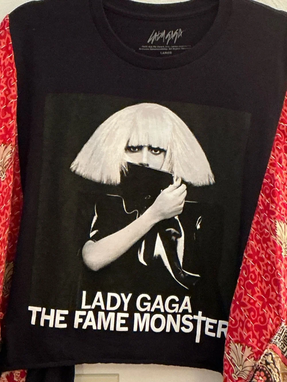 LADY GAGA Reworked Band Tee Poncho Style Pockets Oversized Granny D Original - Picture 4 of 7